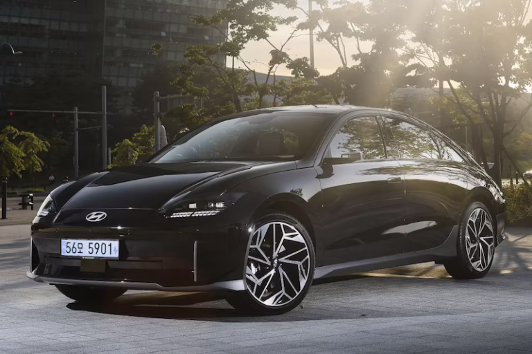 Hyundai Ioniq 6 77.4kWh Connect
